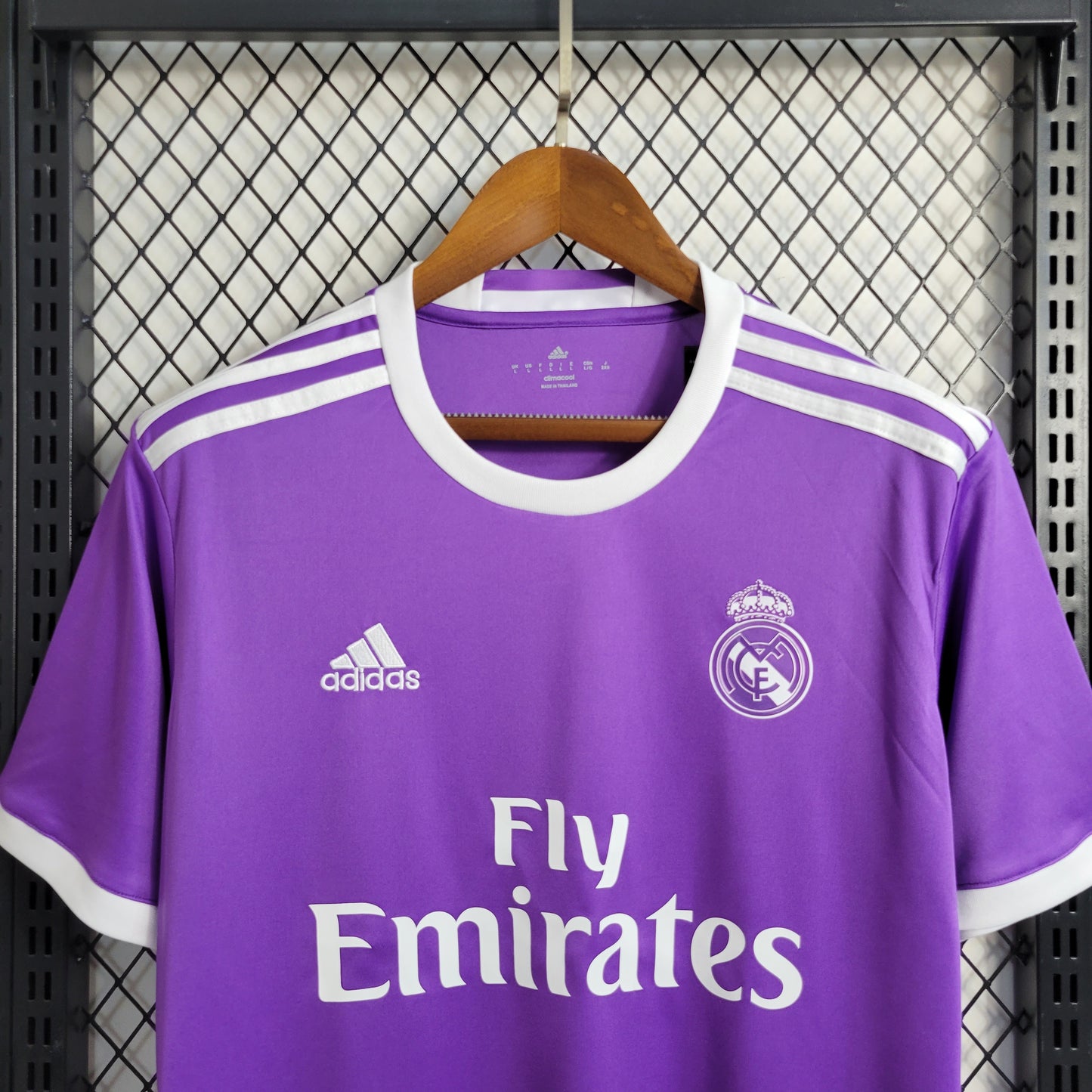 2017 2018 Real Madrid Away Short Sleeve Shirt - That Retro Shirt Store