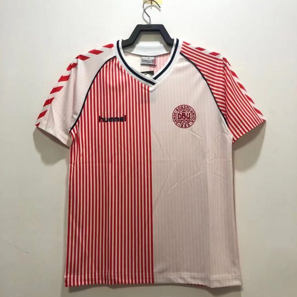 Retro Denmark Away Shirt 1986