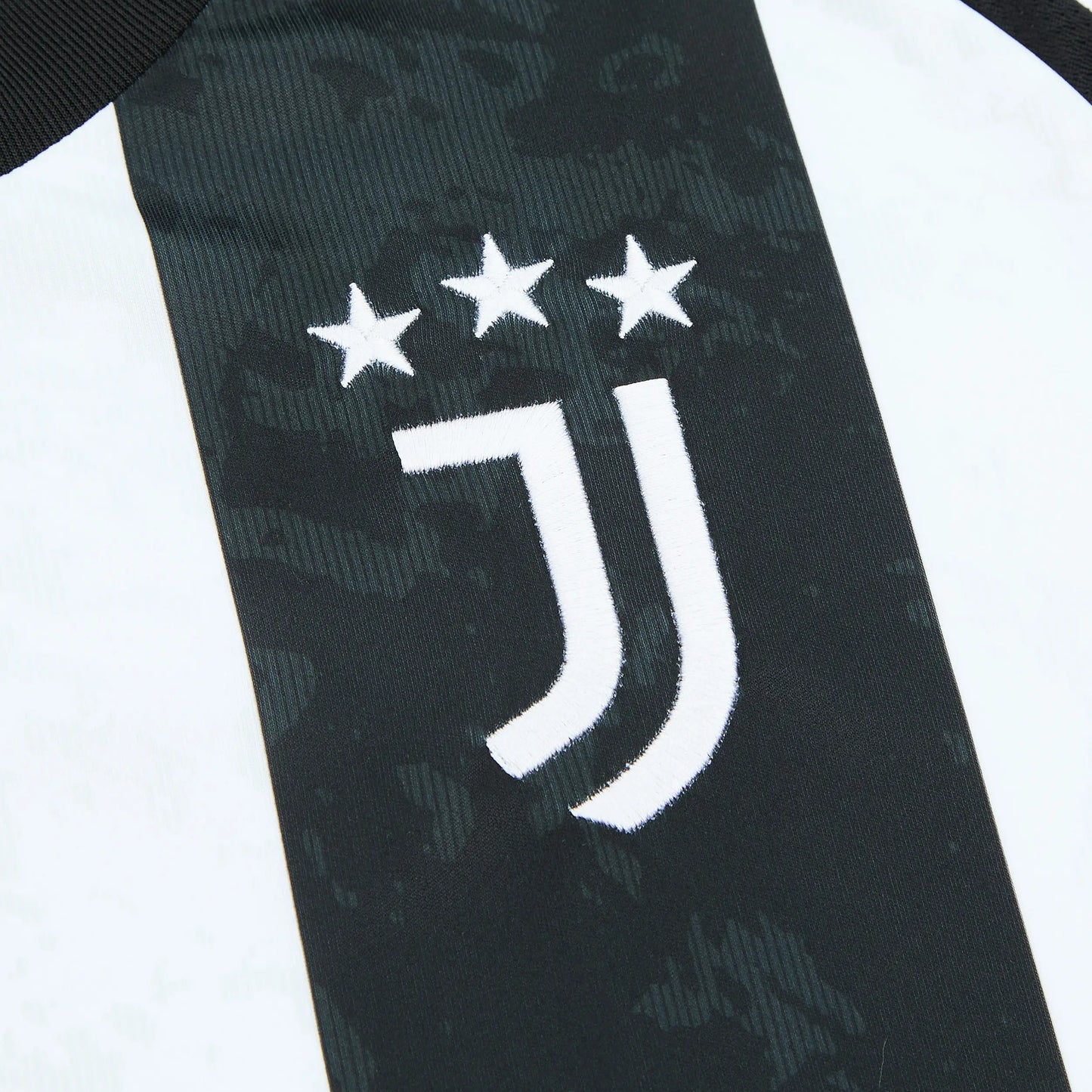 Juventus Home Shirt 2024/2025