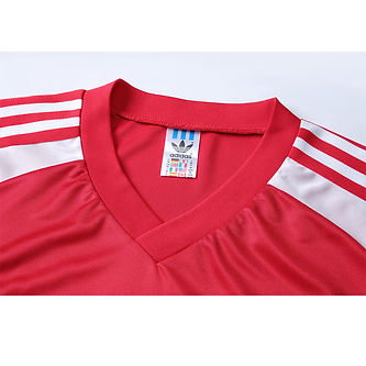 Retro Wales Home Shirt 1982 - That Retro Shirt Store