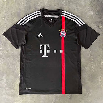 Retro Bayern Munich Away Shirt 2014/2015 - That Retro Shirt Store