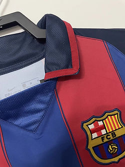 Retro Barcelona Home Shirt 2003/2004 - That Retro Shirt Store