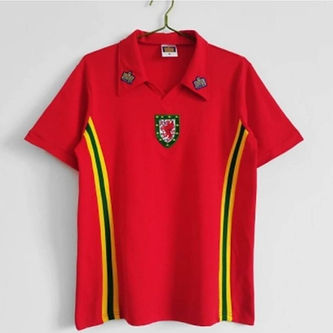 Retro Wales Home Shirt 1970/1972 - That Retro Shirt Store