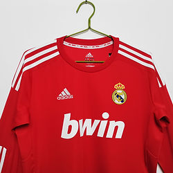 Retro Real Madrid Away Shirt 2011/2012 - That Retro Shirt Store