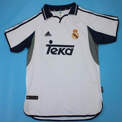 Retro Real Madrid Home Shirt 2000/2001 - That Retro Shirt Store