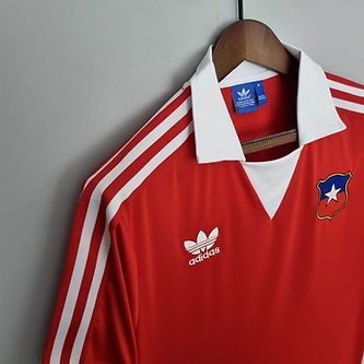 Retro Chile Home Shirt 1982 - That Retro Shirt Store