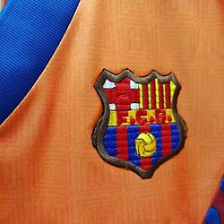 Retro Barcelona Away Shirt 1991/1992 - That Retro Shirt Store