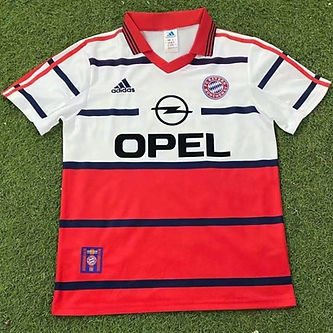 Retro Bayern Munich Away Shirt 1998/2000 - That Retro Shirt Store