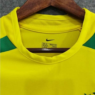 Retro Brazil Home Shirt 2002 - That Retro Shirt Store