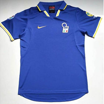 Retro Italy Home Shirt 1996 - That Retro Shirt Store