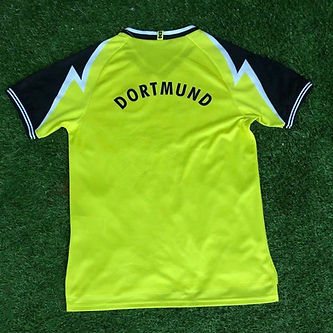 Retro Borussia Dortmund Home Shirt 1995/96 - That Retro Shirt Store