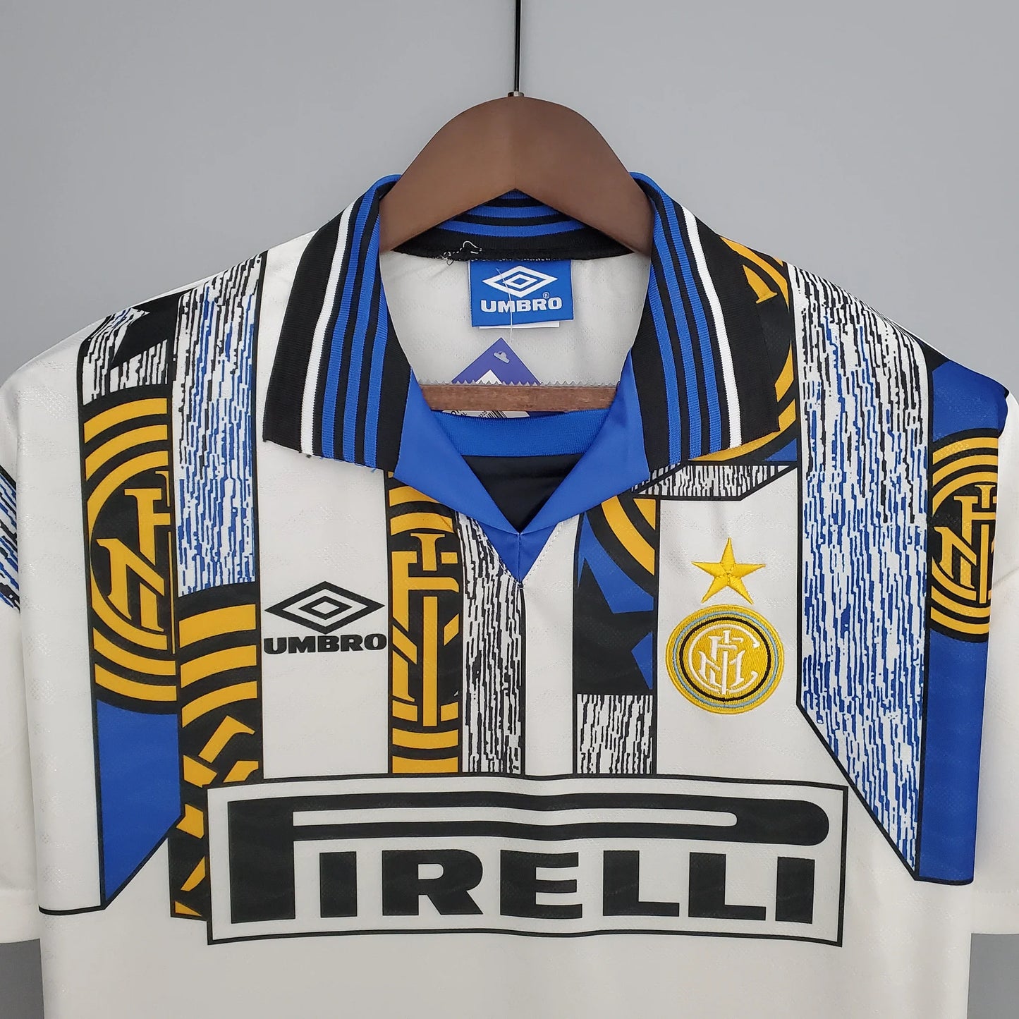 Camiseta Retro Inter Milan Segunda 2009/2010